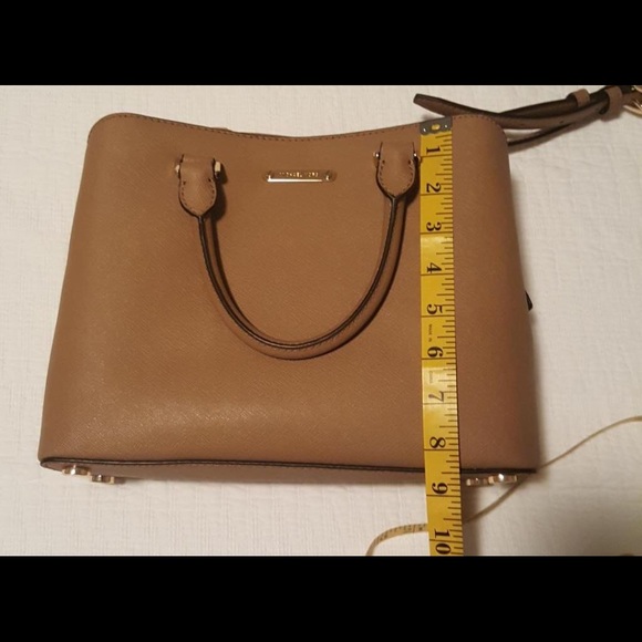 Michael kors purse - Picture 8 of 8